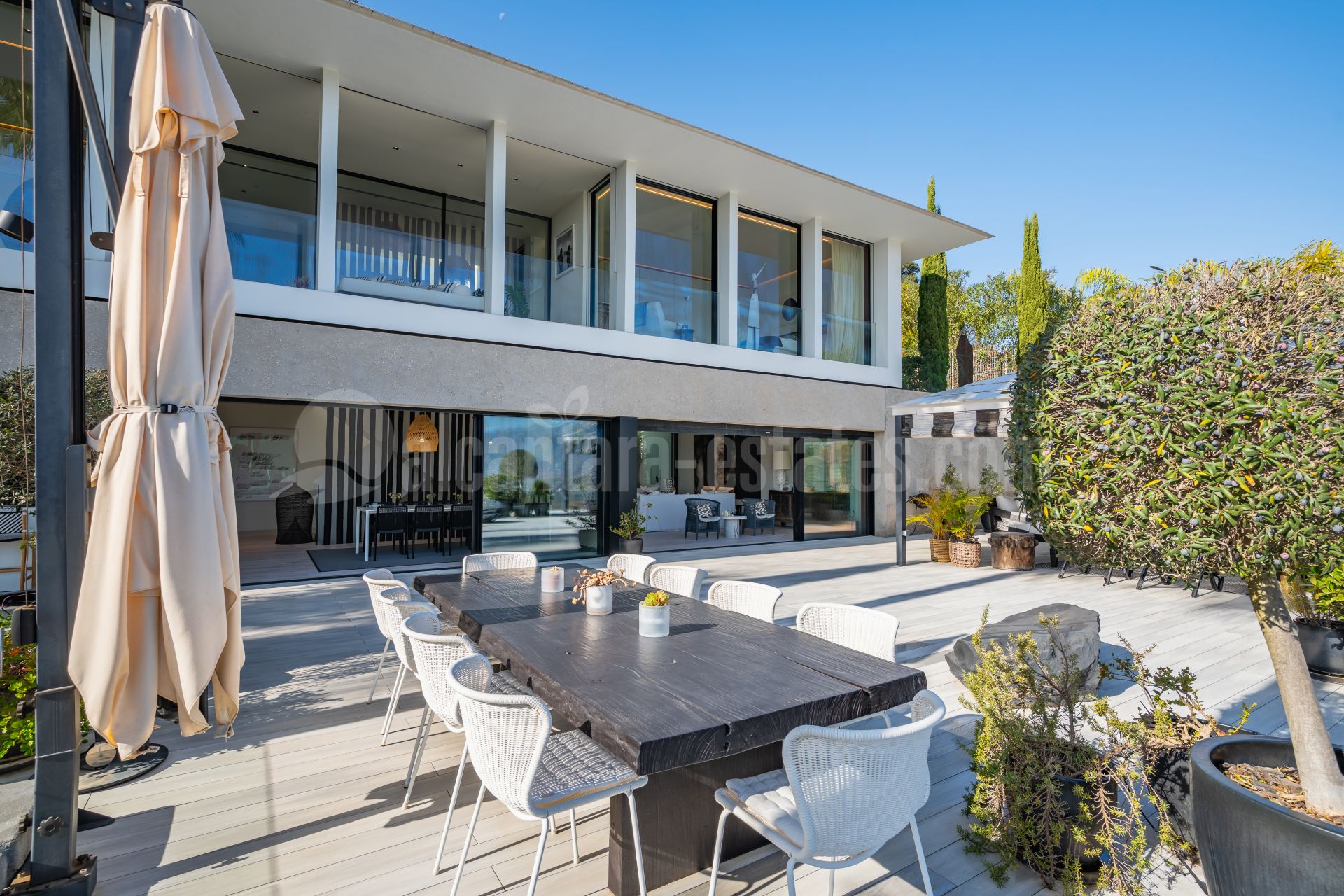 Villa in La Mairena, Marbella