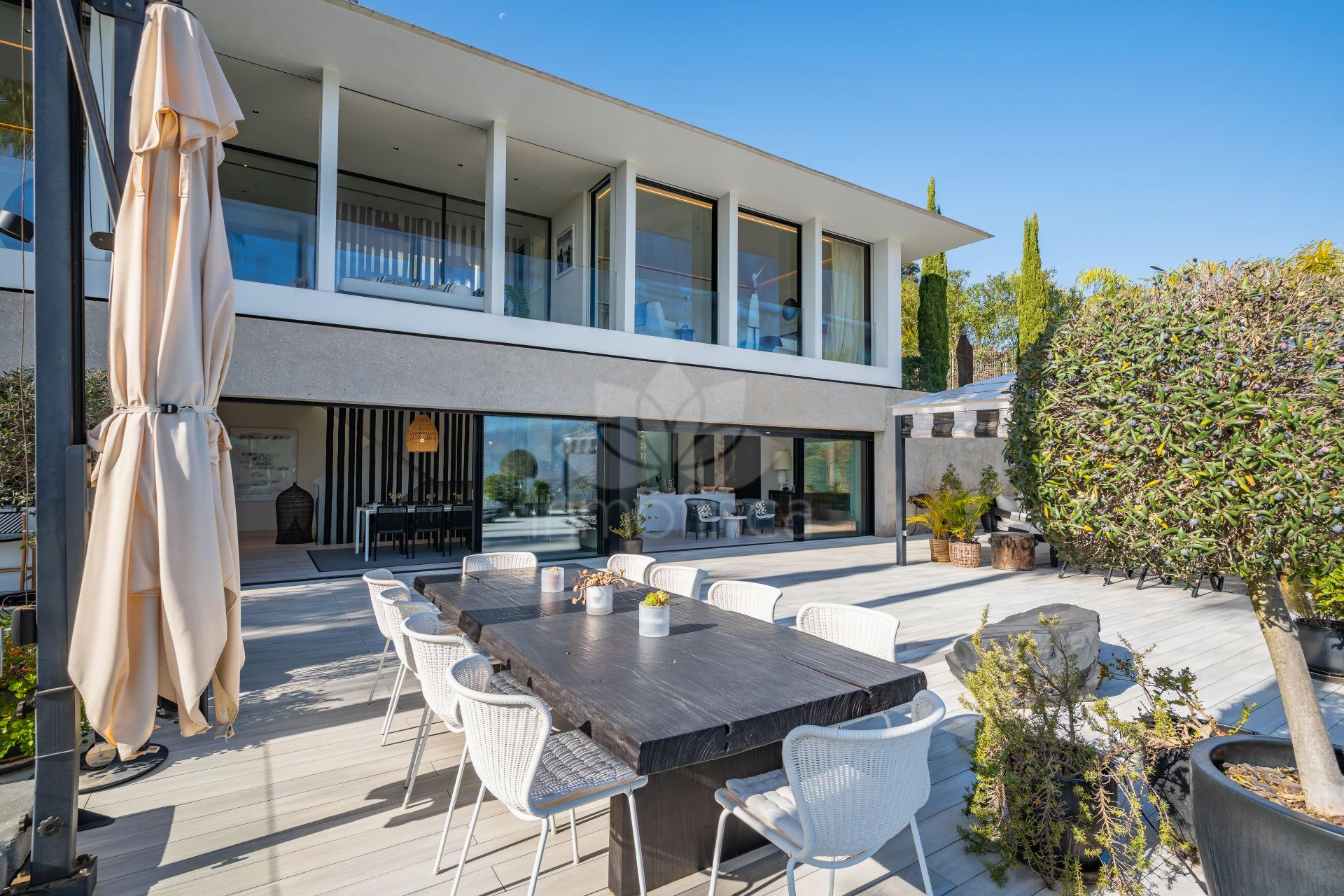 Villa in La Mairena, Marbella