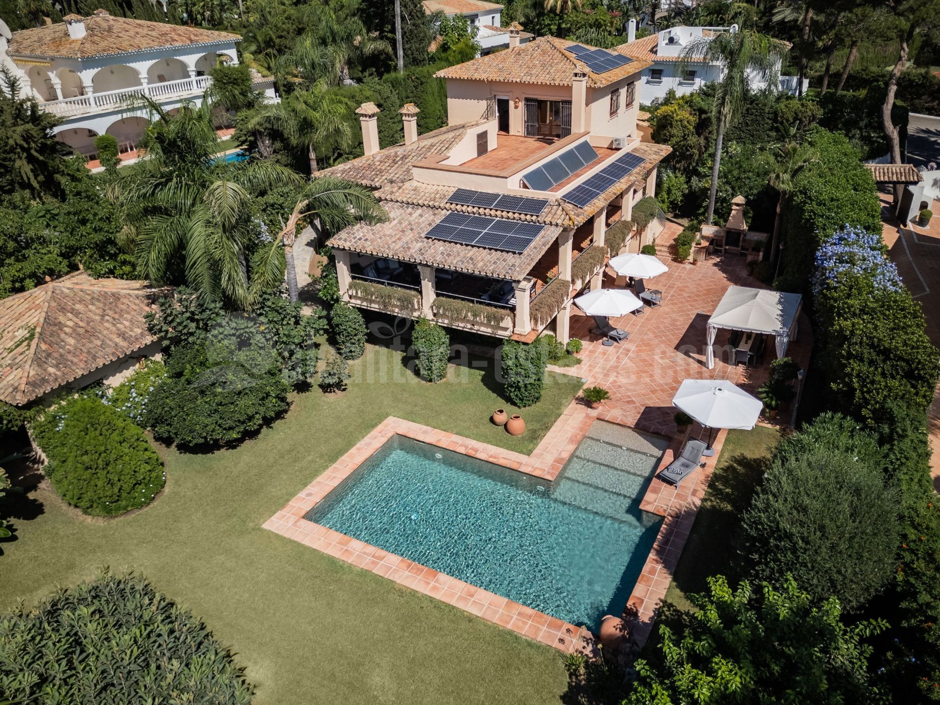 Villa en Los Monteros Playa, Marbella