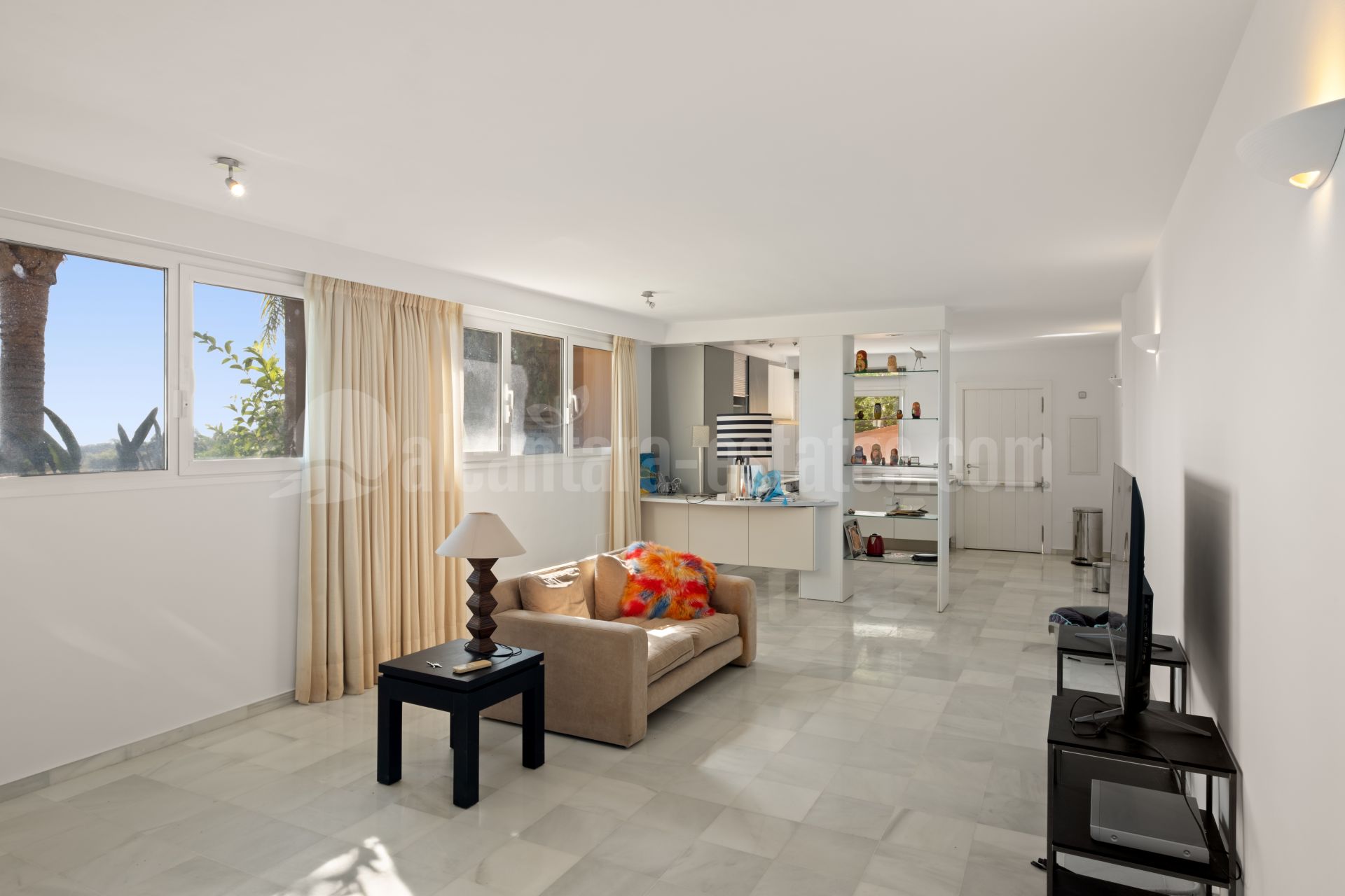 Villa in La Mairena, Marbella
