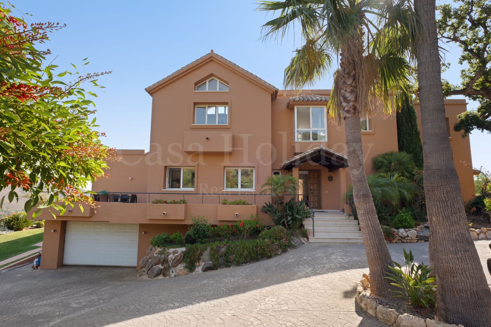 Villa en La Mairena, Marbella