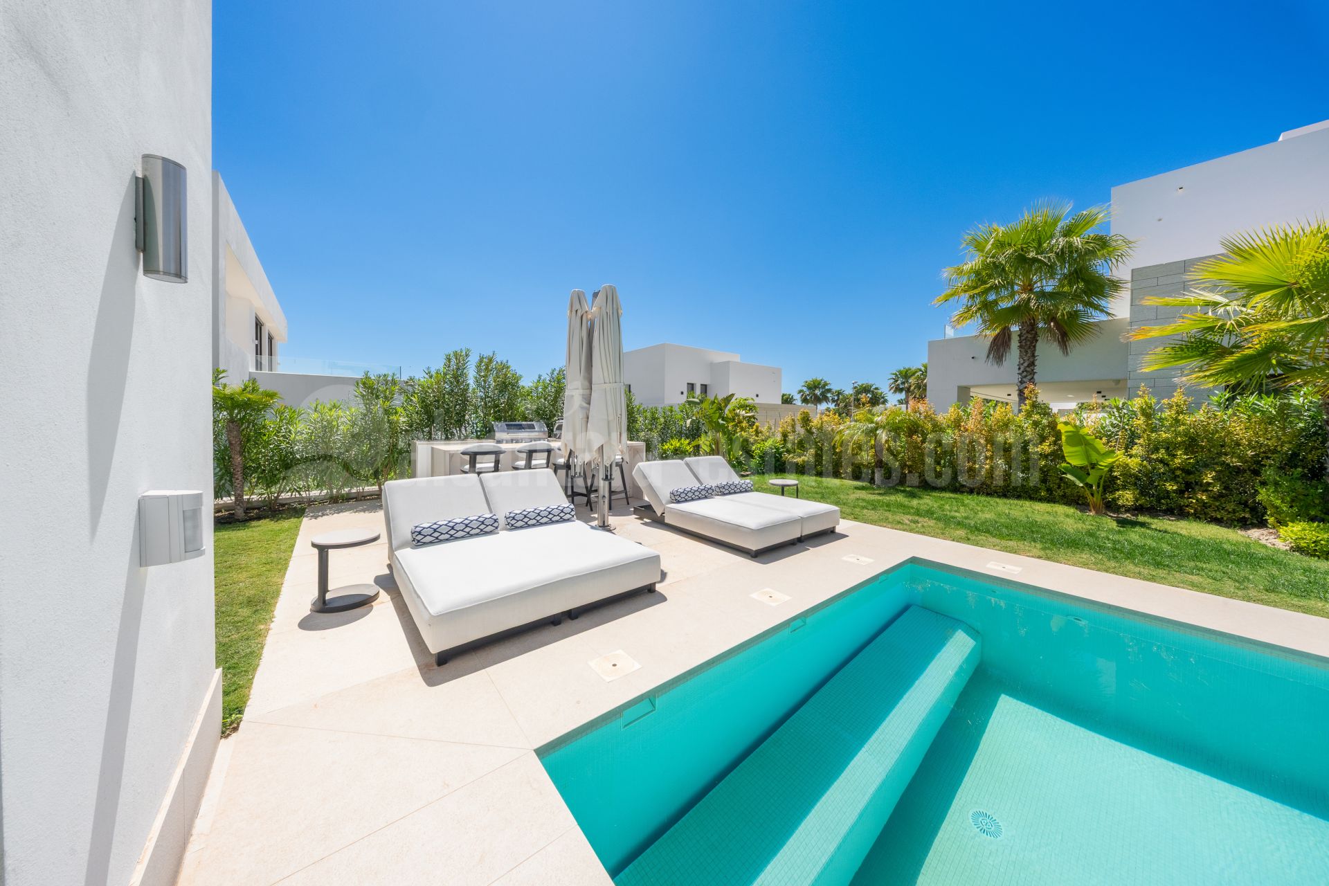 Villa en Rio Real, Marbella