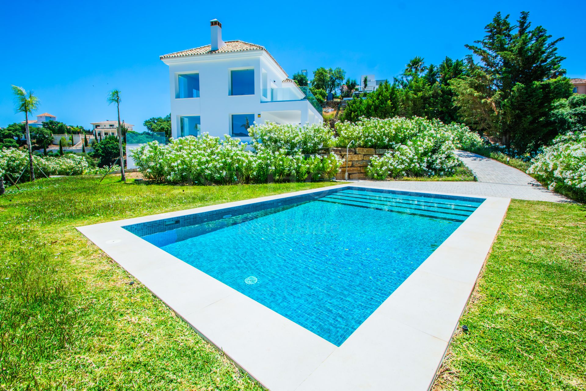 Villa en La Mairena, Marbella