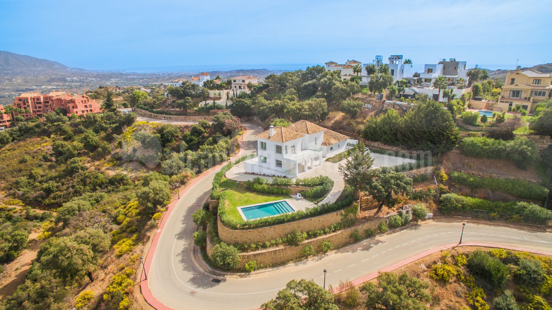 Villa in La Mairena, Marbella