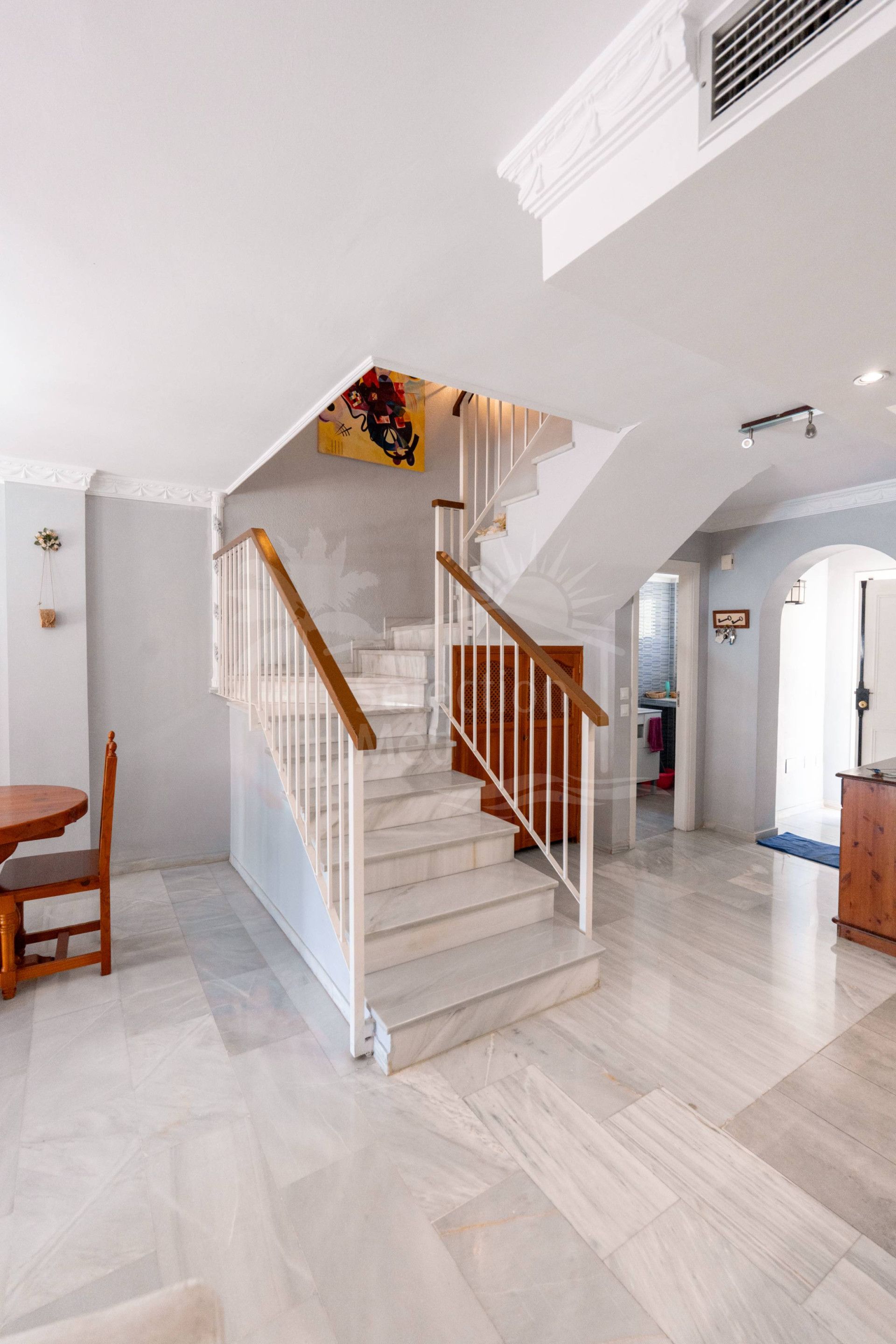 Town House for sale in Los Naranjos, Nueva Andalucia