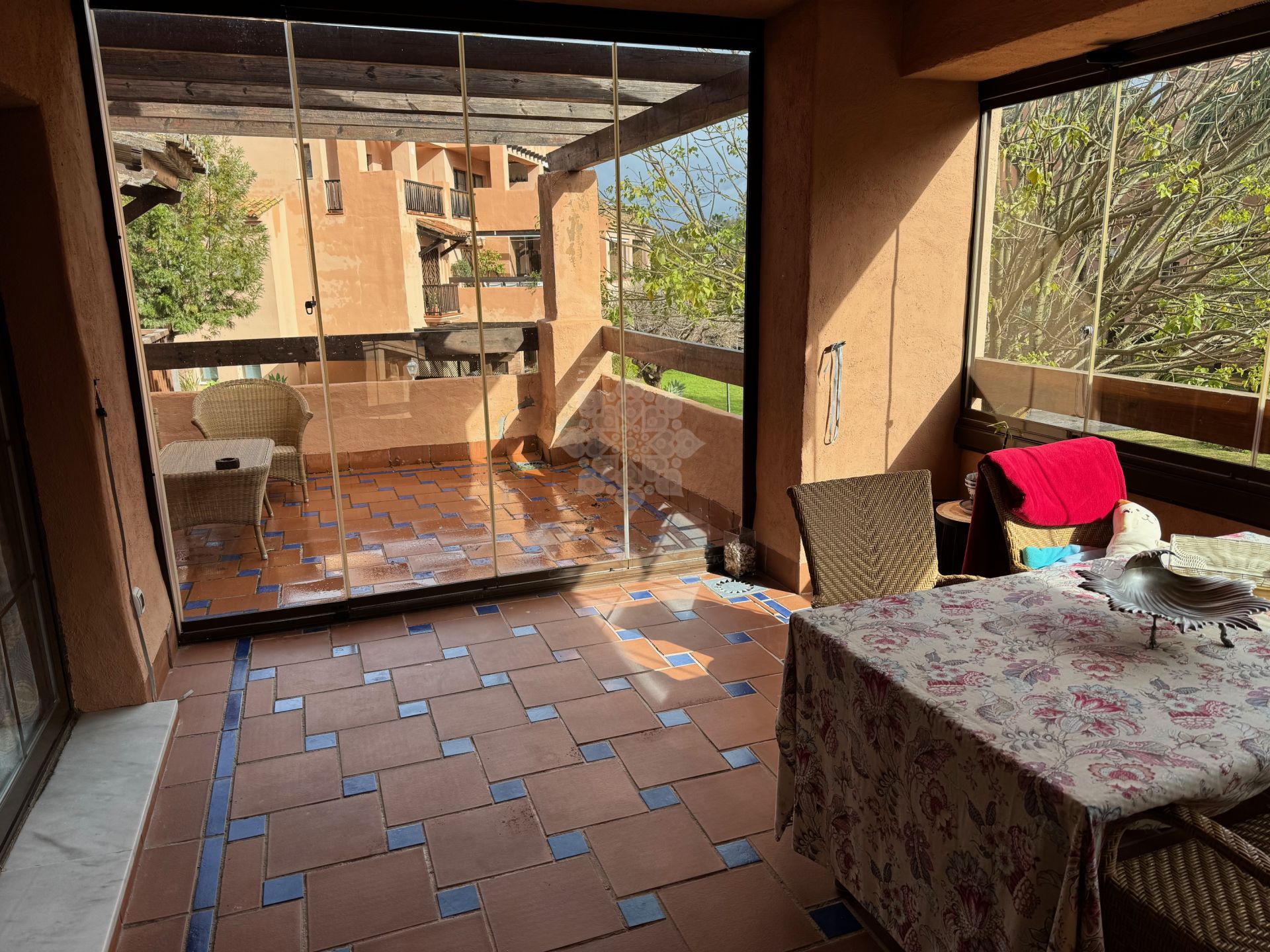 Apartment in Hacienda del Sol, Estepona