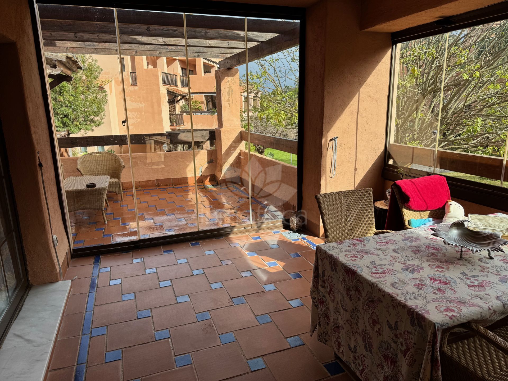 Apartment in Hacienda del Sol, Estepona