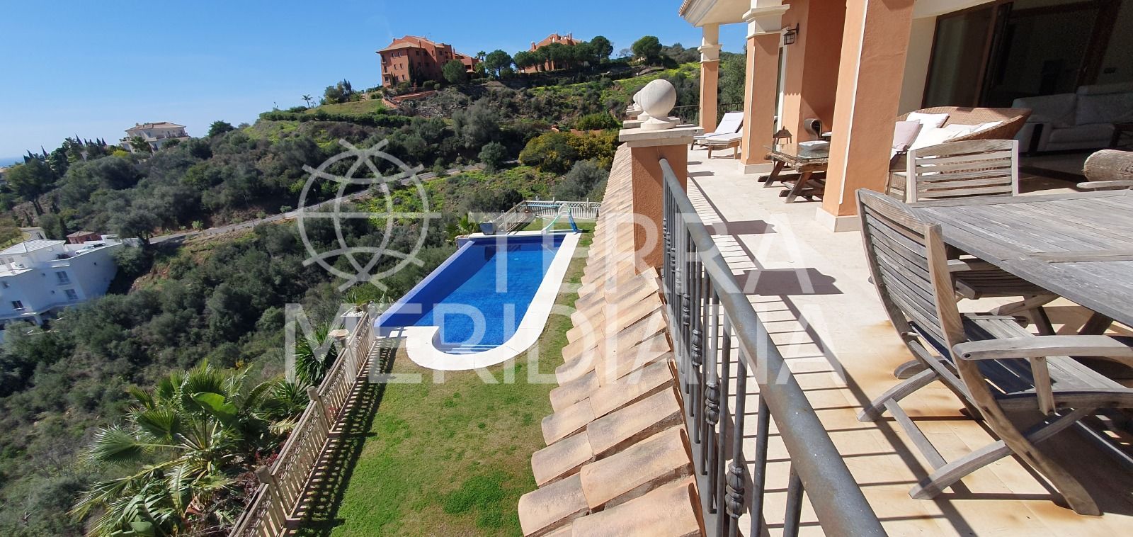 Villa in El Rosario, Marbella