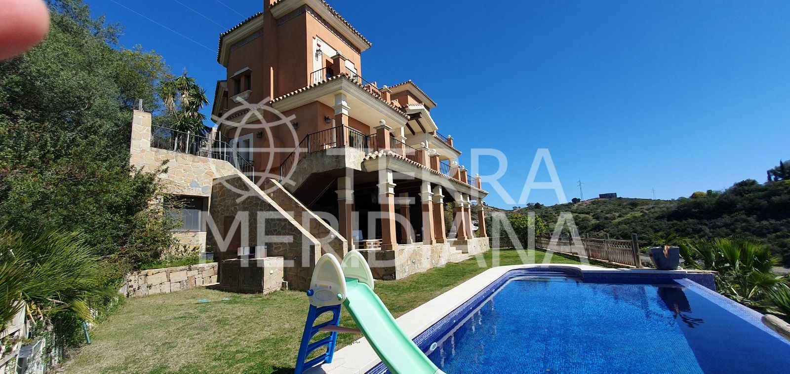 Villa in El Rosario, Marbella