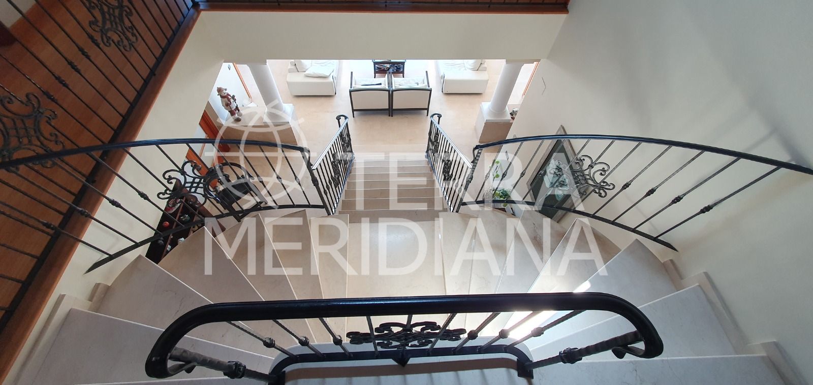 Villa in El Rosario, Marbella