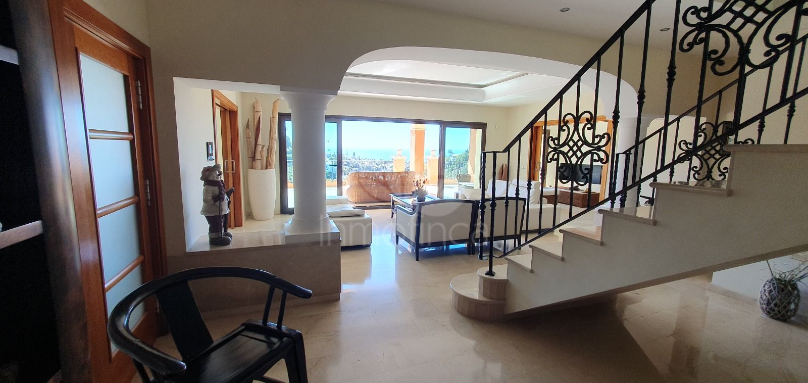 Villa in El Rosario, Marbella