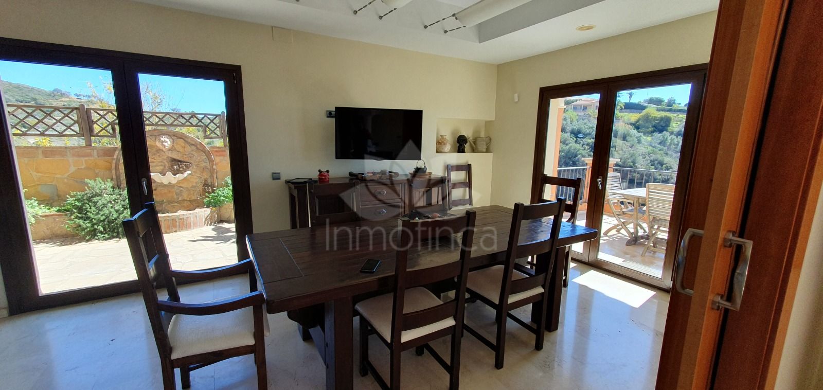 Villa in El Rosario, Marbella