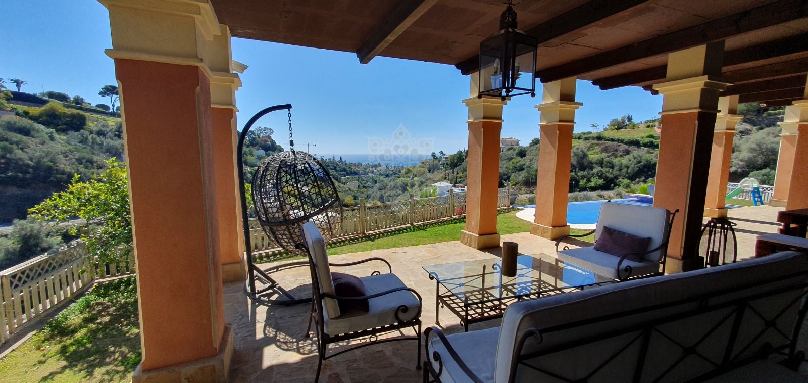 Villa en El Rosario, Marbella