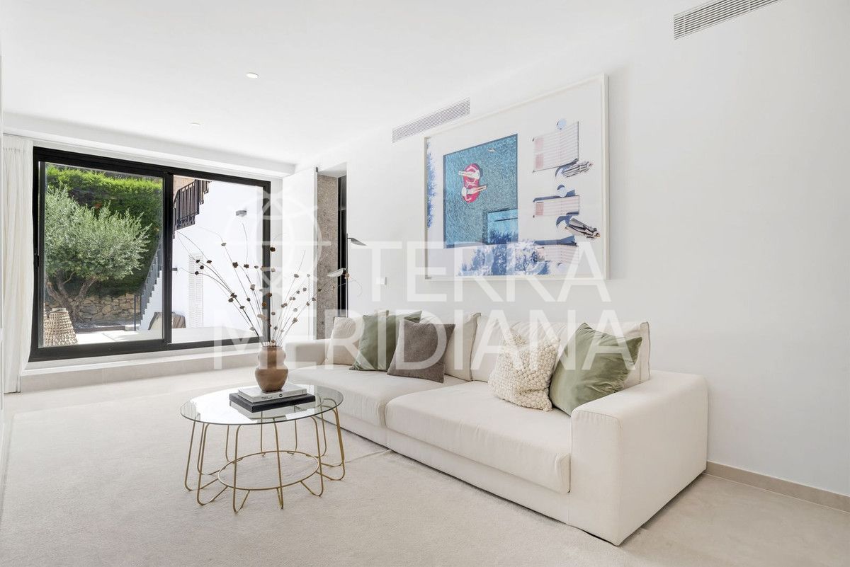 Villa in La Cerquilla, Marbella