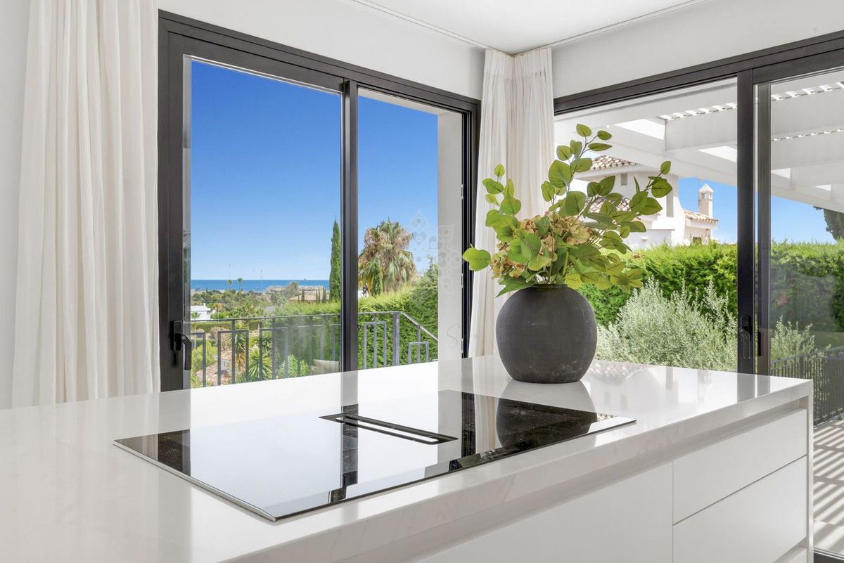 Villa in La Cerquilla, Marbella