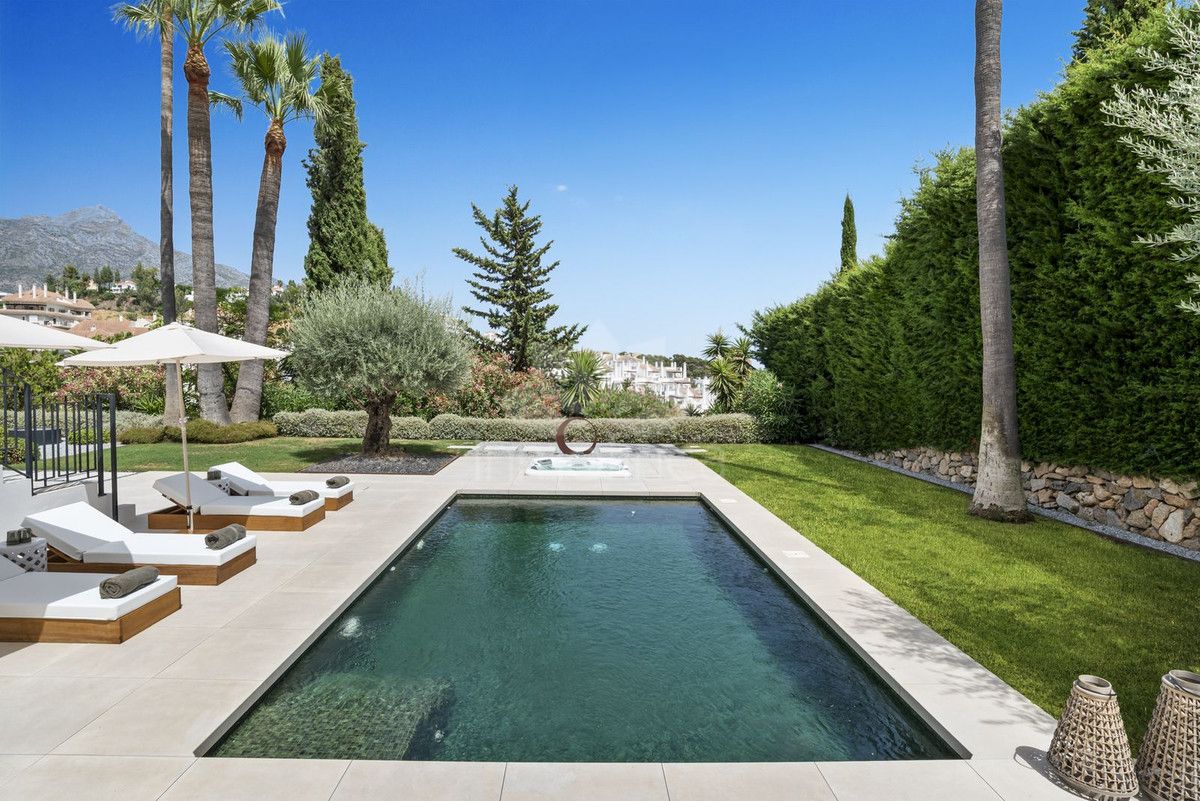 Villa en La Cerquilla, Marbella