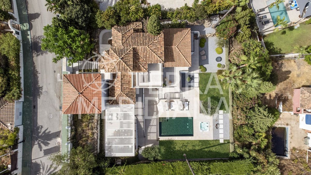 Villa in La Cerquilla, Marbella