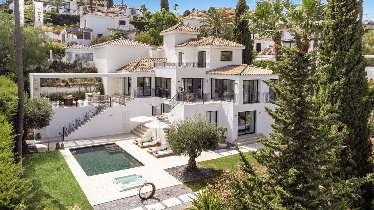 Villa in La Cerquilla, Marbella