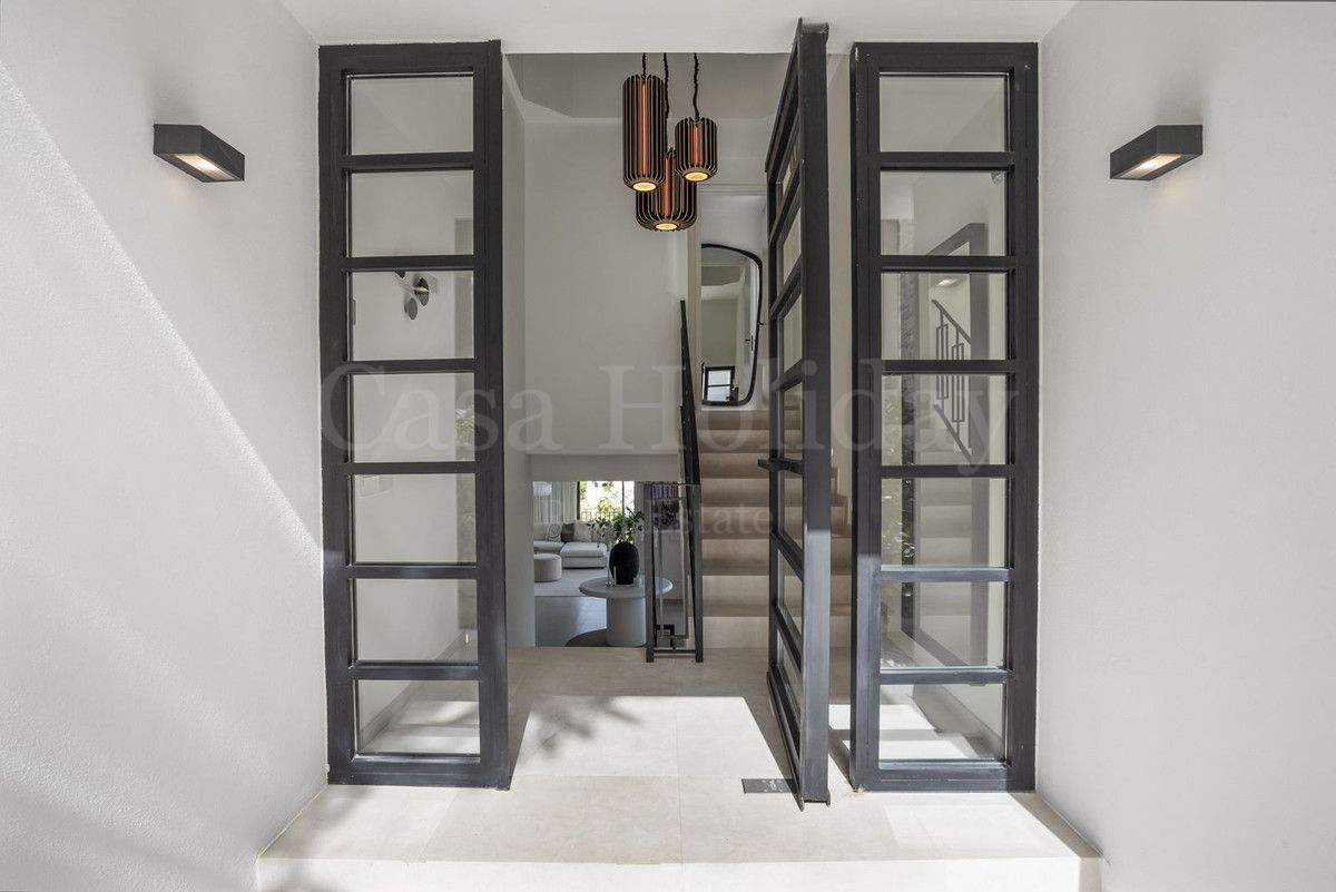 Villa in La Cerquilla, Marbella