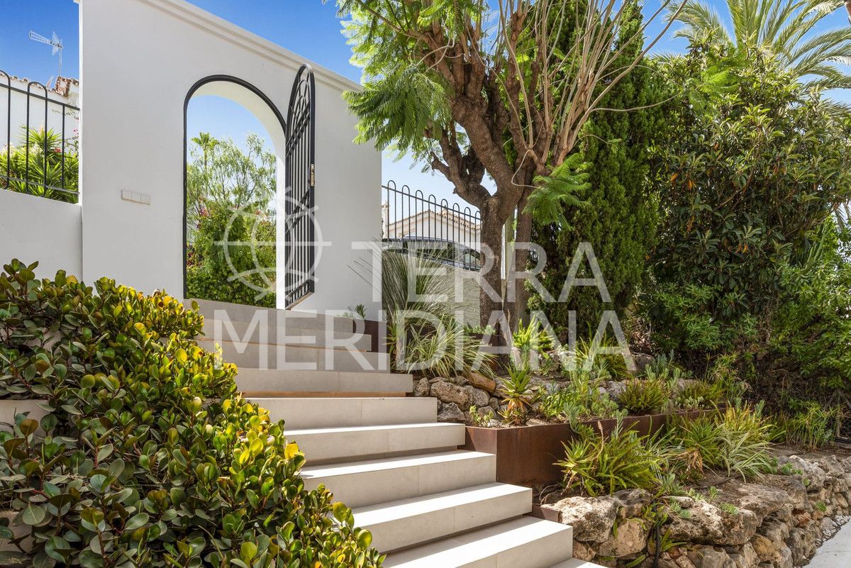 Villa in La Cerquilla, Marbella