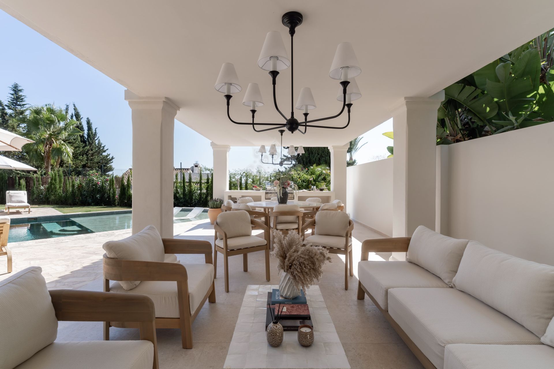 Villa in Los Naranjos, Marbella