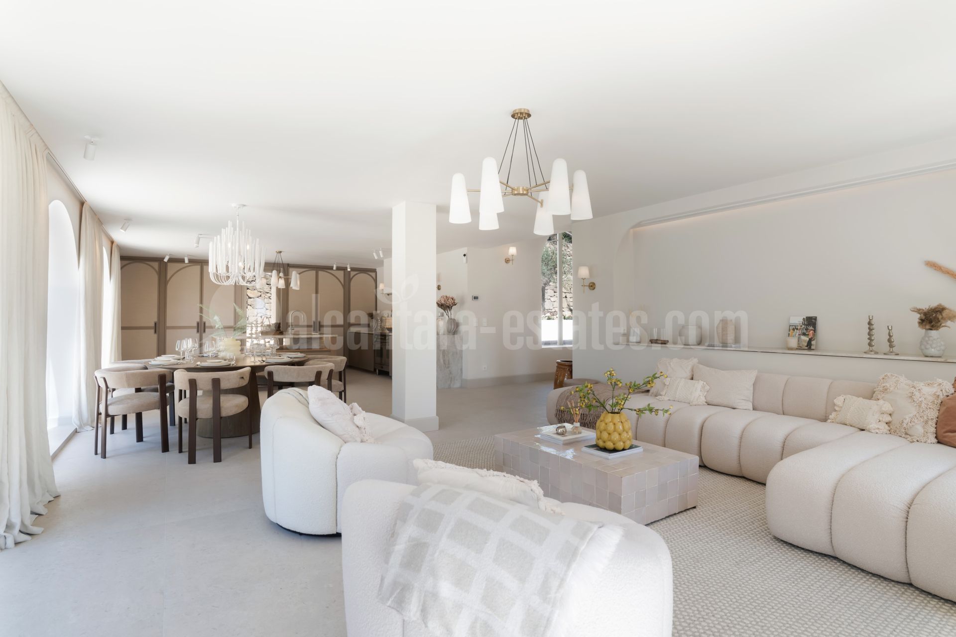 Villa in Los Naranjos, Marbella
