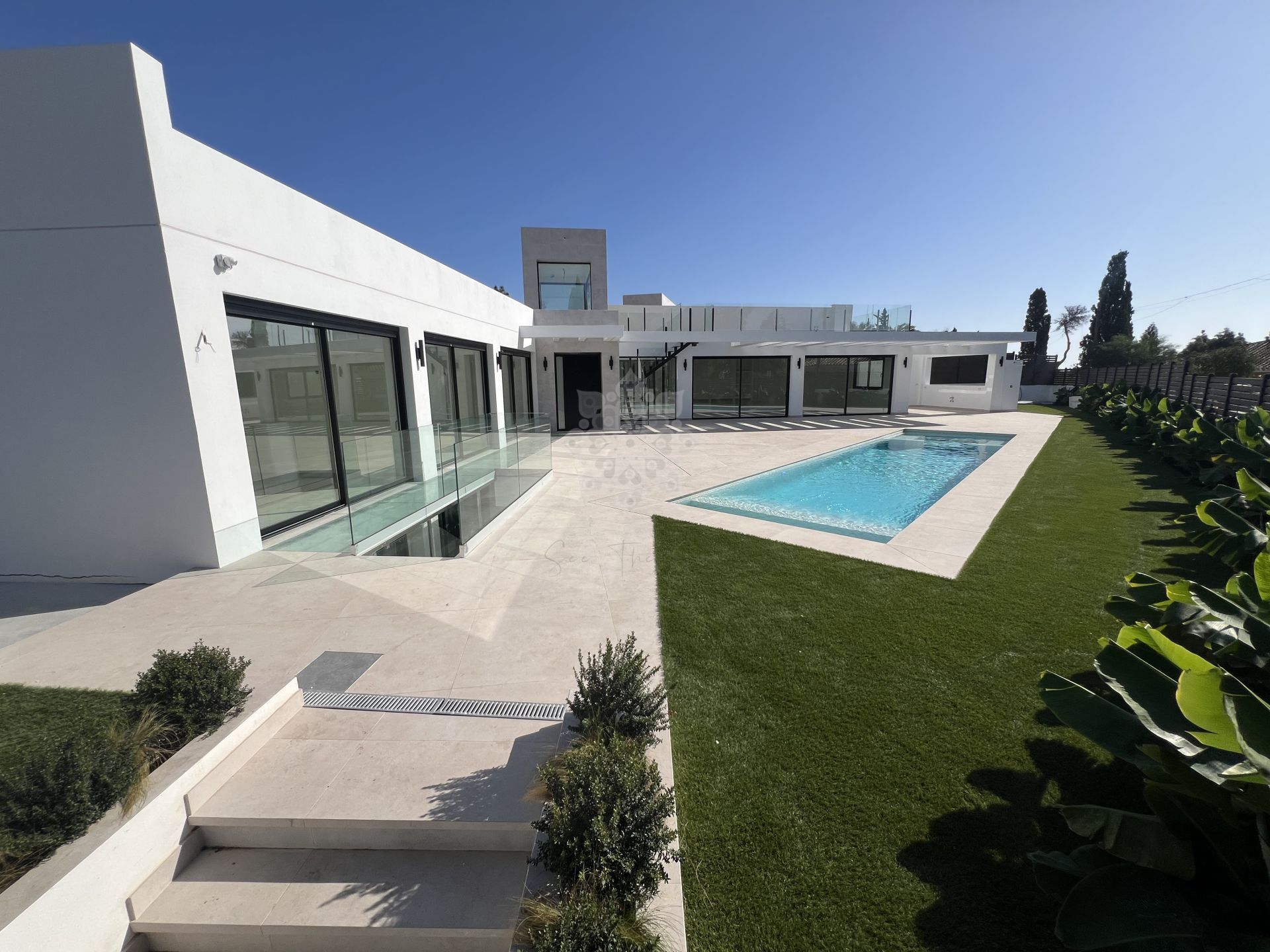 Villa in El Chaparral, Mijas Costa