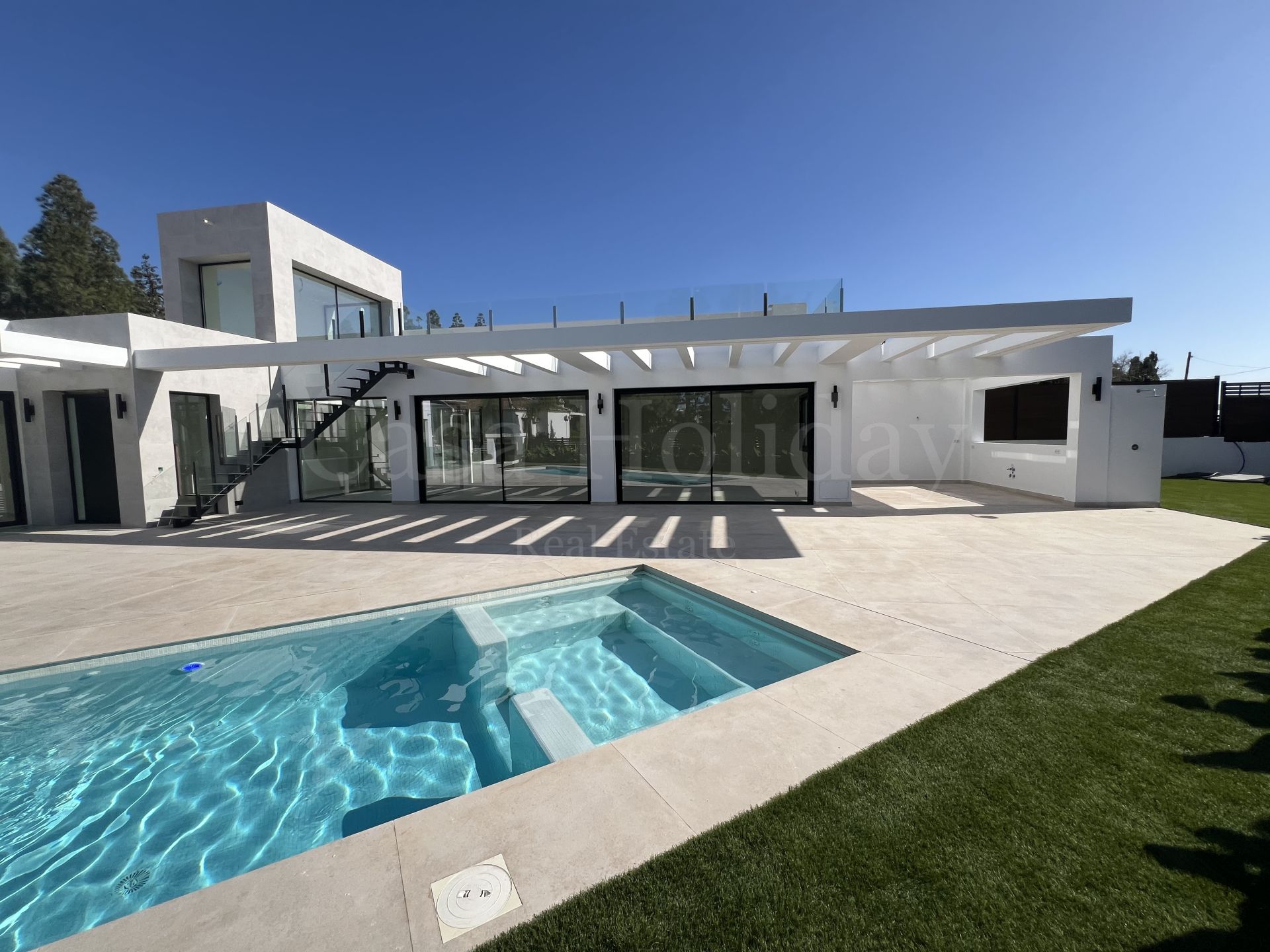 Villa in El Chaparral, Mijas Costa