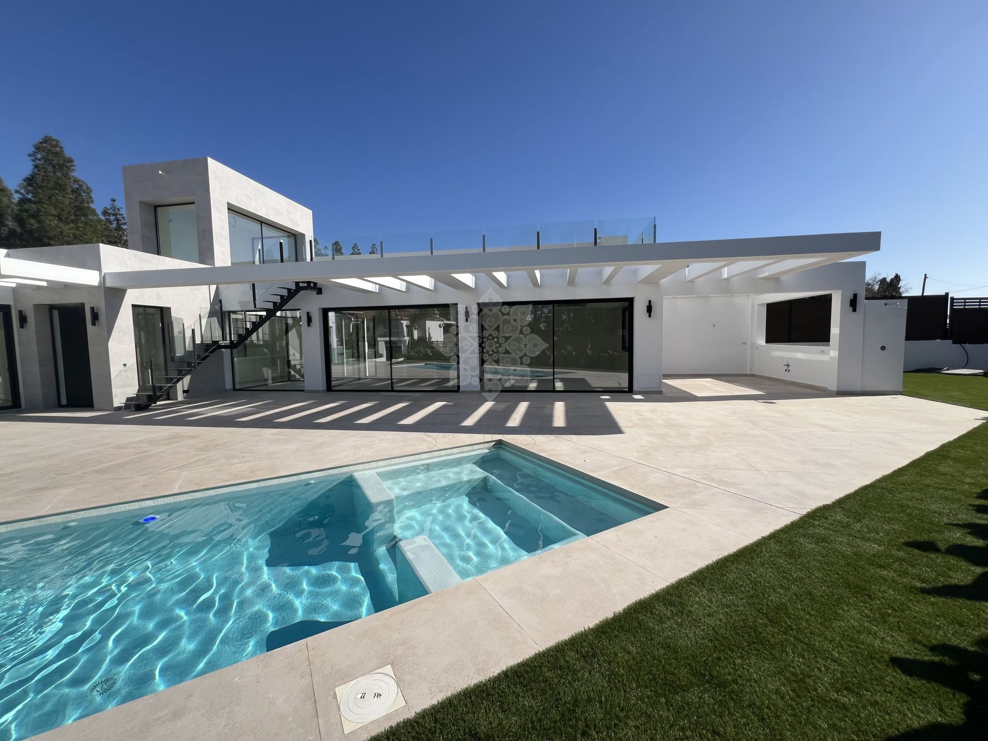 Villa in El Chaparral, Mijas Costa