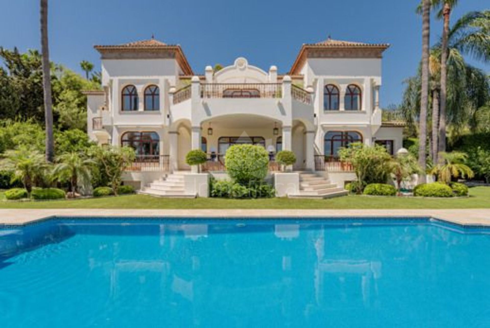 Villa in Sierra Blanca, Marbella