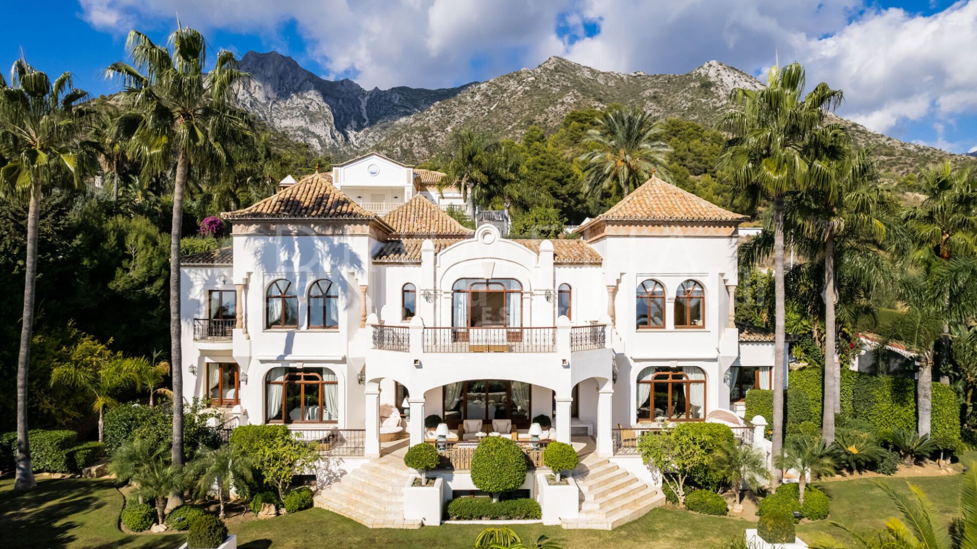 Villa in Sierra Blanca, Marbella