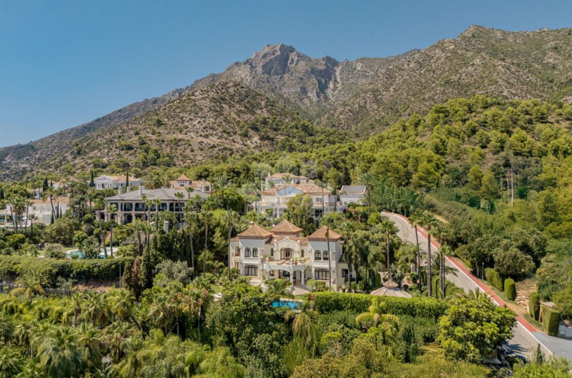 Villa in Sierra Blanca, Marbella