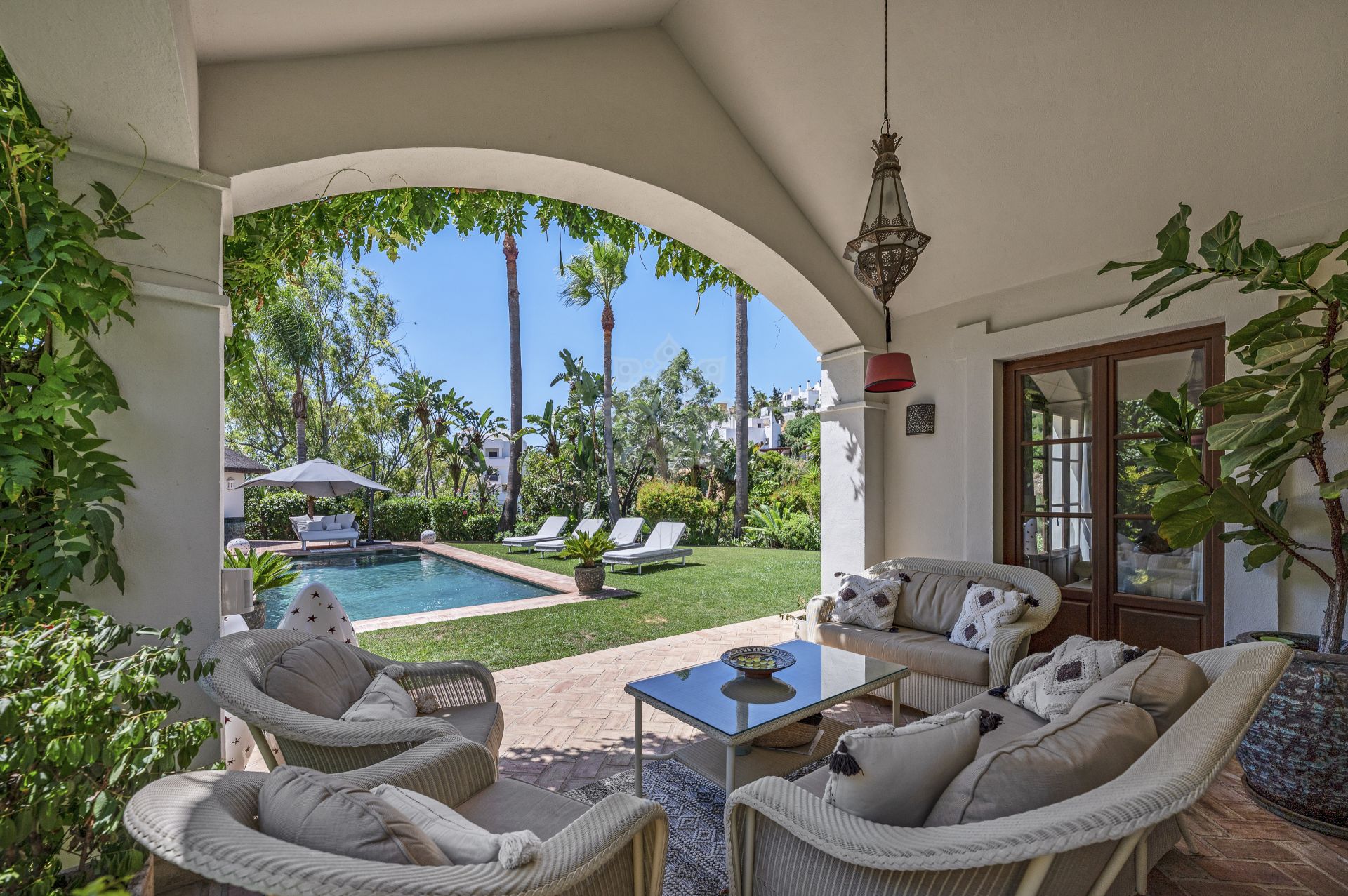 Villa in La Resina Golf, Estepona