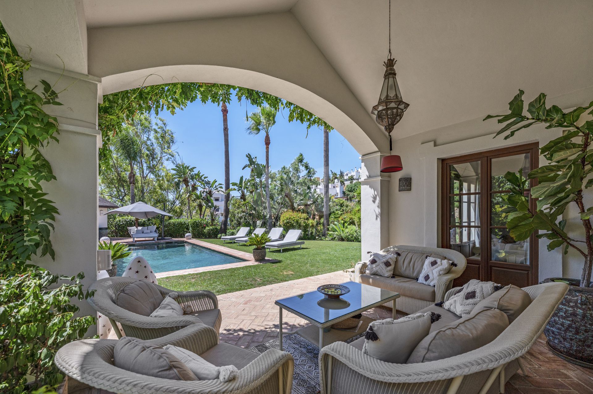 Villa in La Resina Golf, Estepona