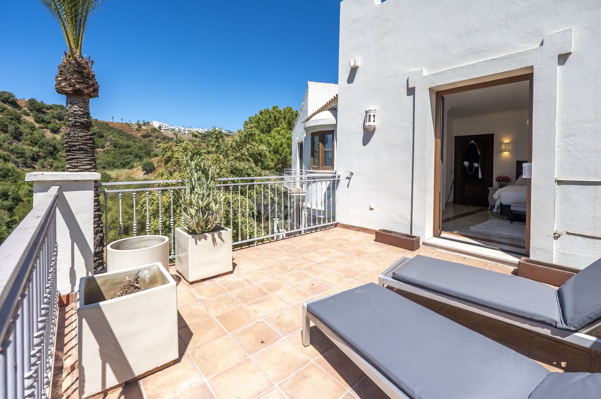 Villa in La Resina Golf, Estepona