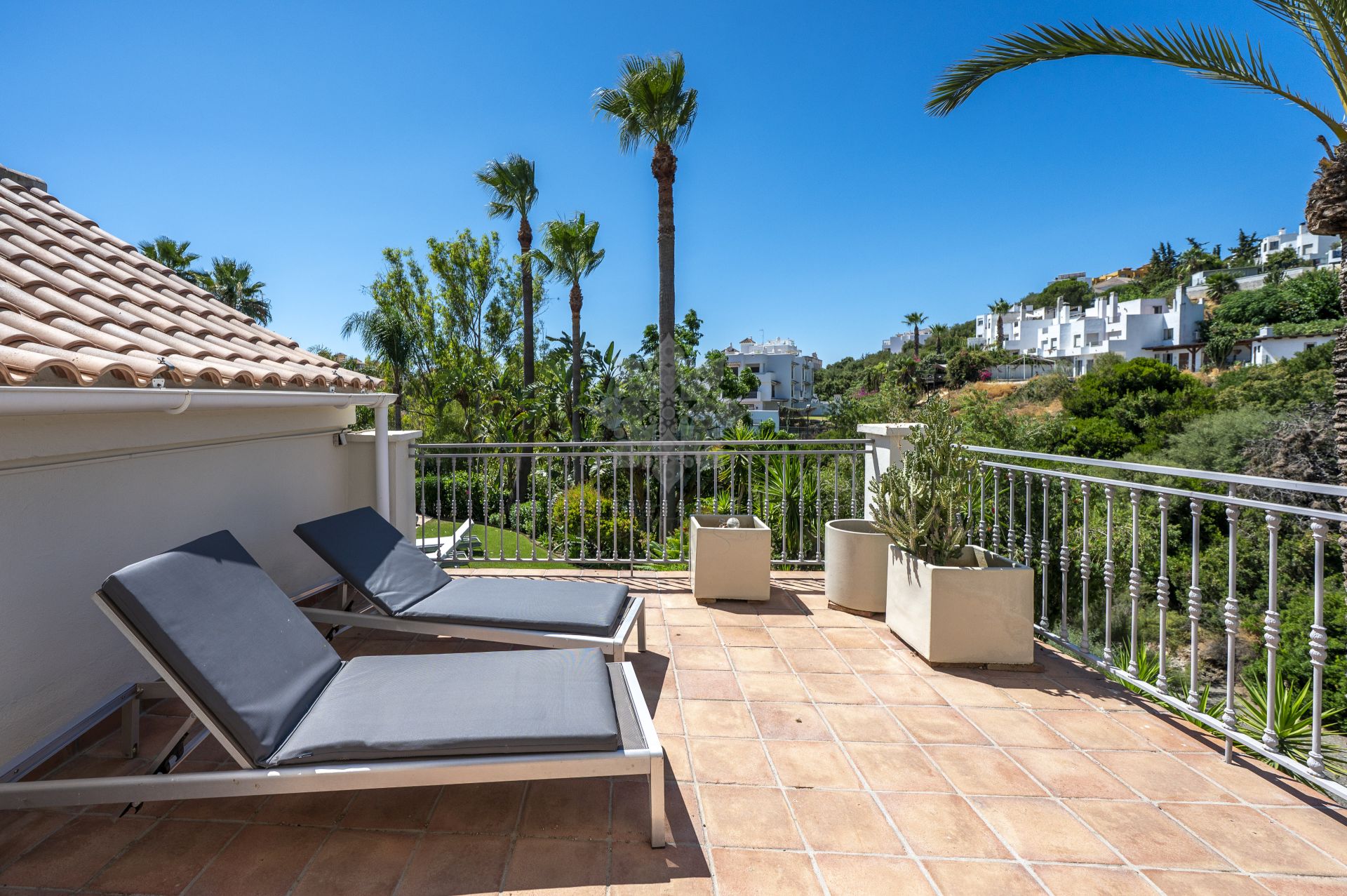 Villa in La Resina Golf, Estepona