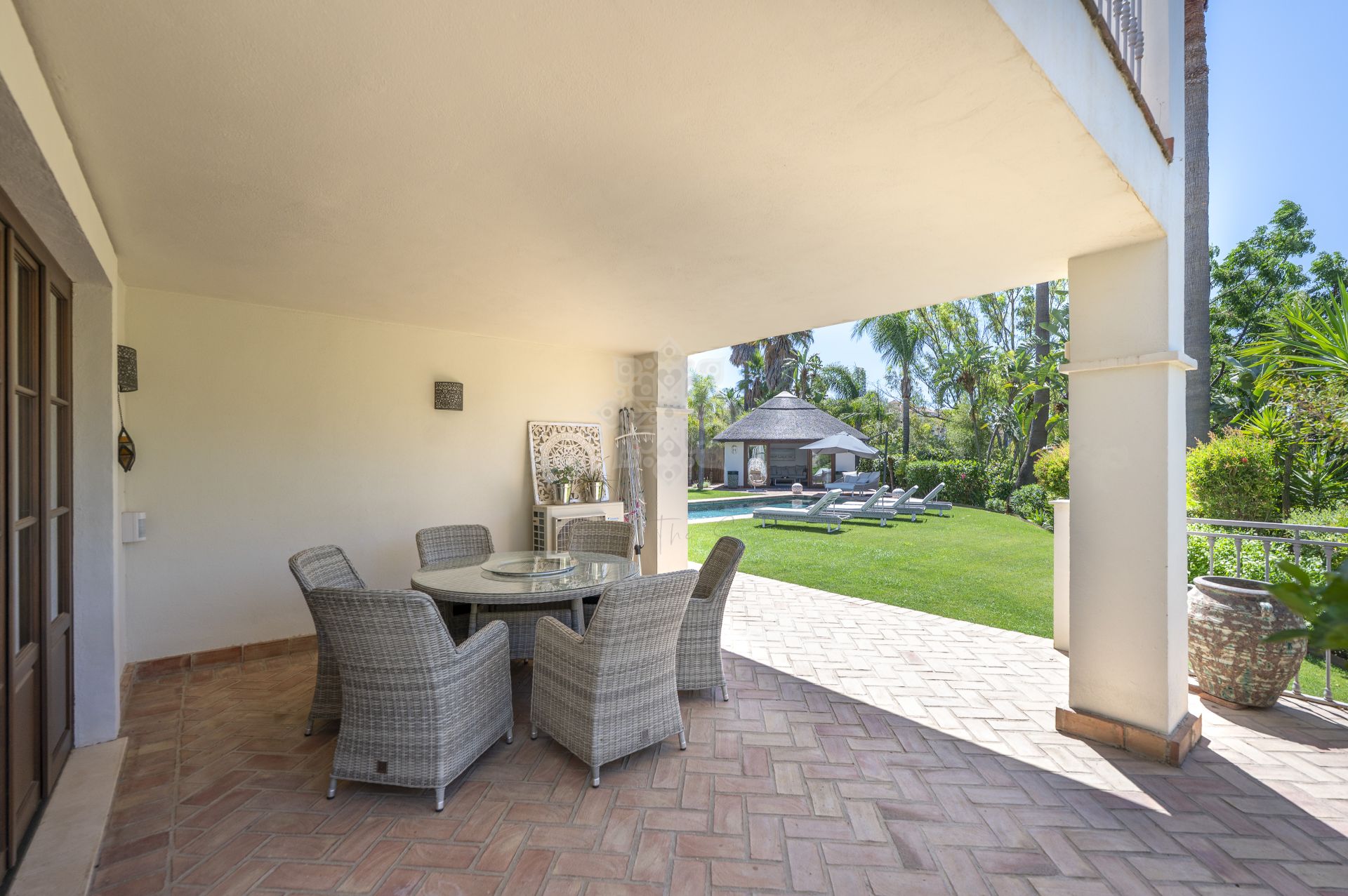 Villa in La Resina Golf, Estepona