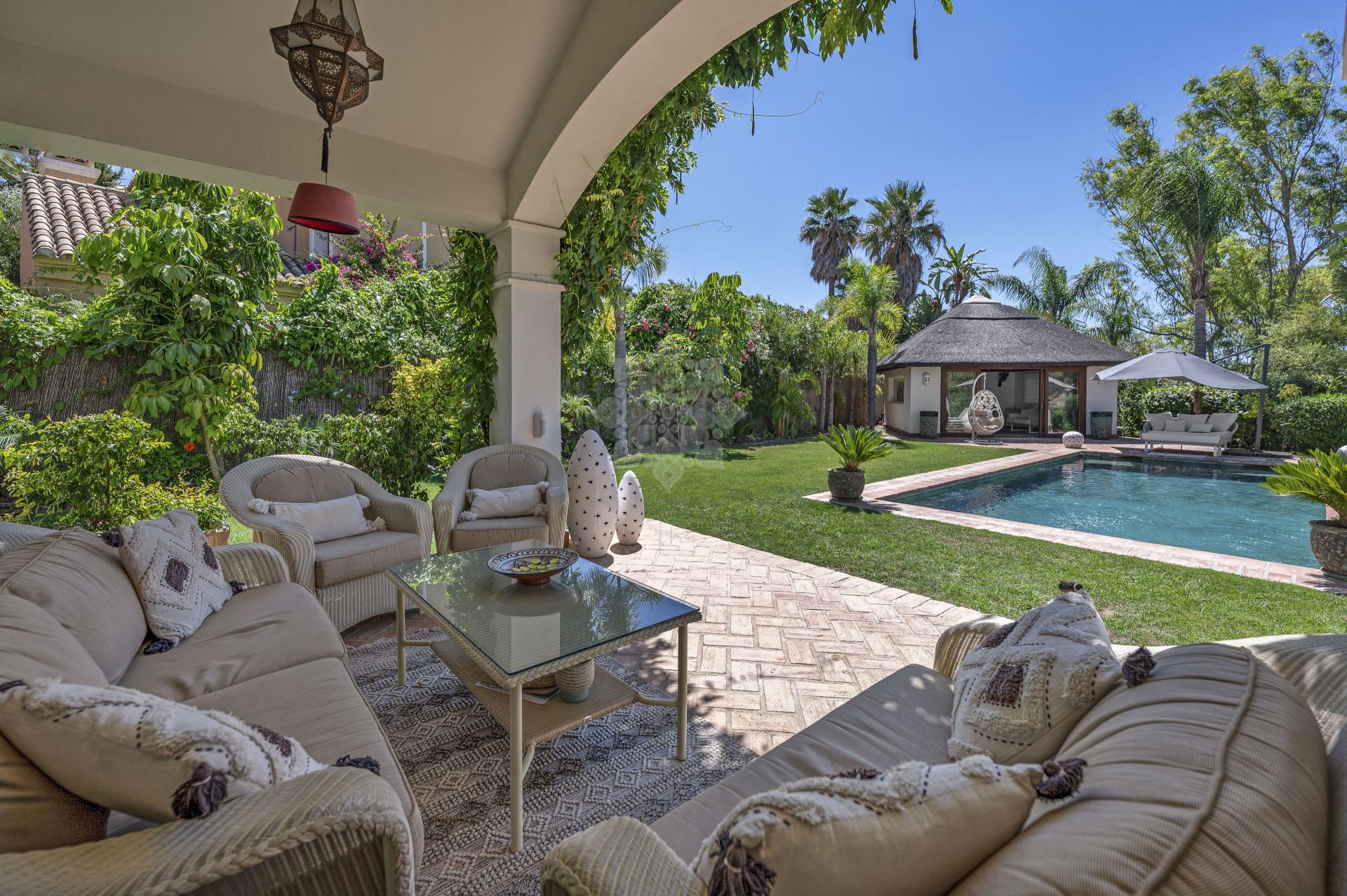 Villa in La Resina Golf, Estepona