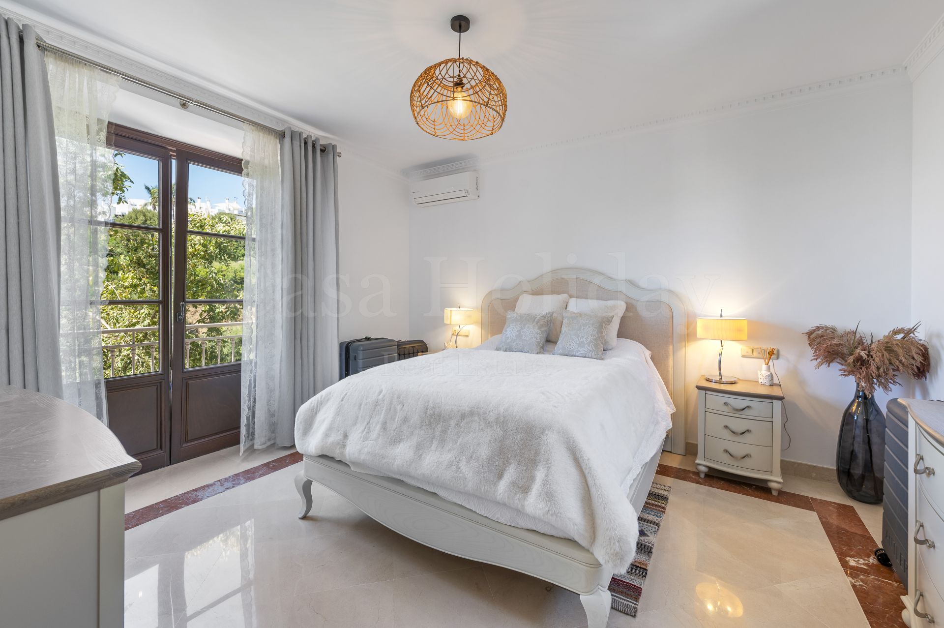 Villa en La Resina Golf, Estepona