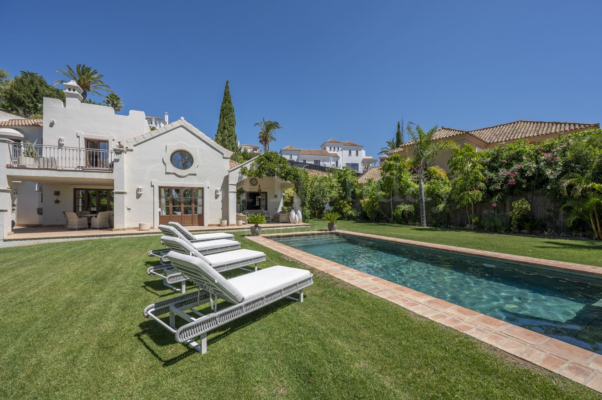 Villa en La Resina Golf, Estepona
