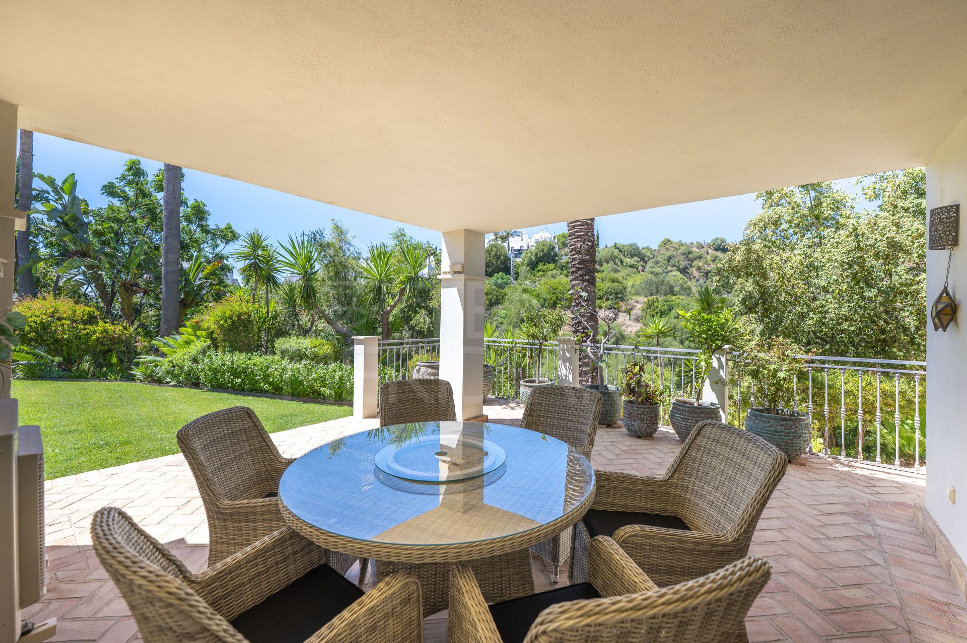 Villa in La Resina Golf, Estepona