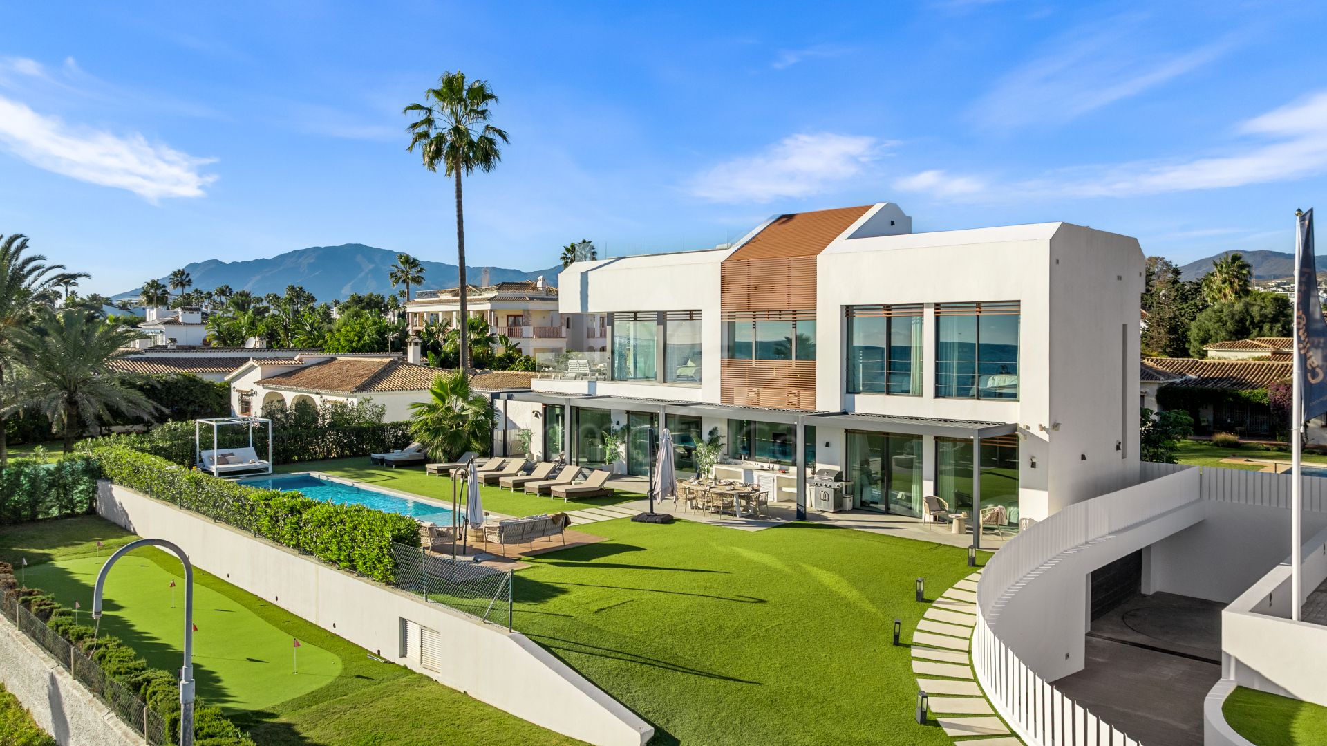 Villa en Marbella Golden Mile, Marbella