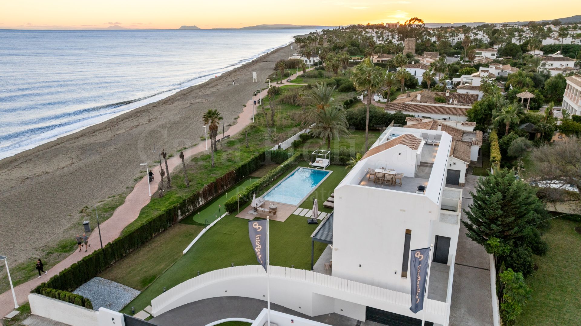 Villa in Marbella Golden Mile, Marbella
