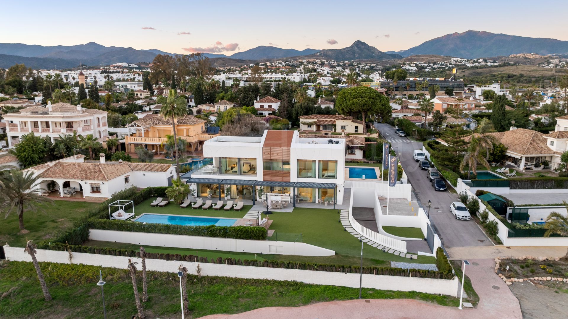 Villa in Marbella Golden Mile, Marbella