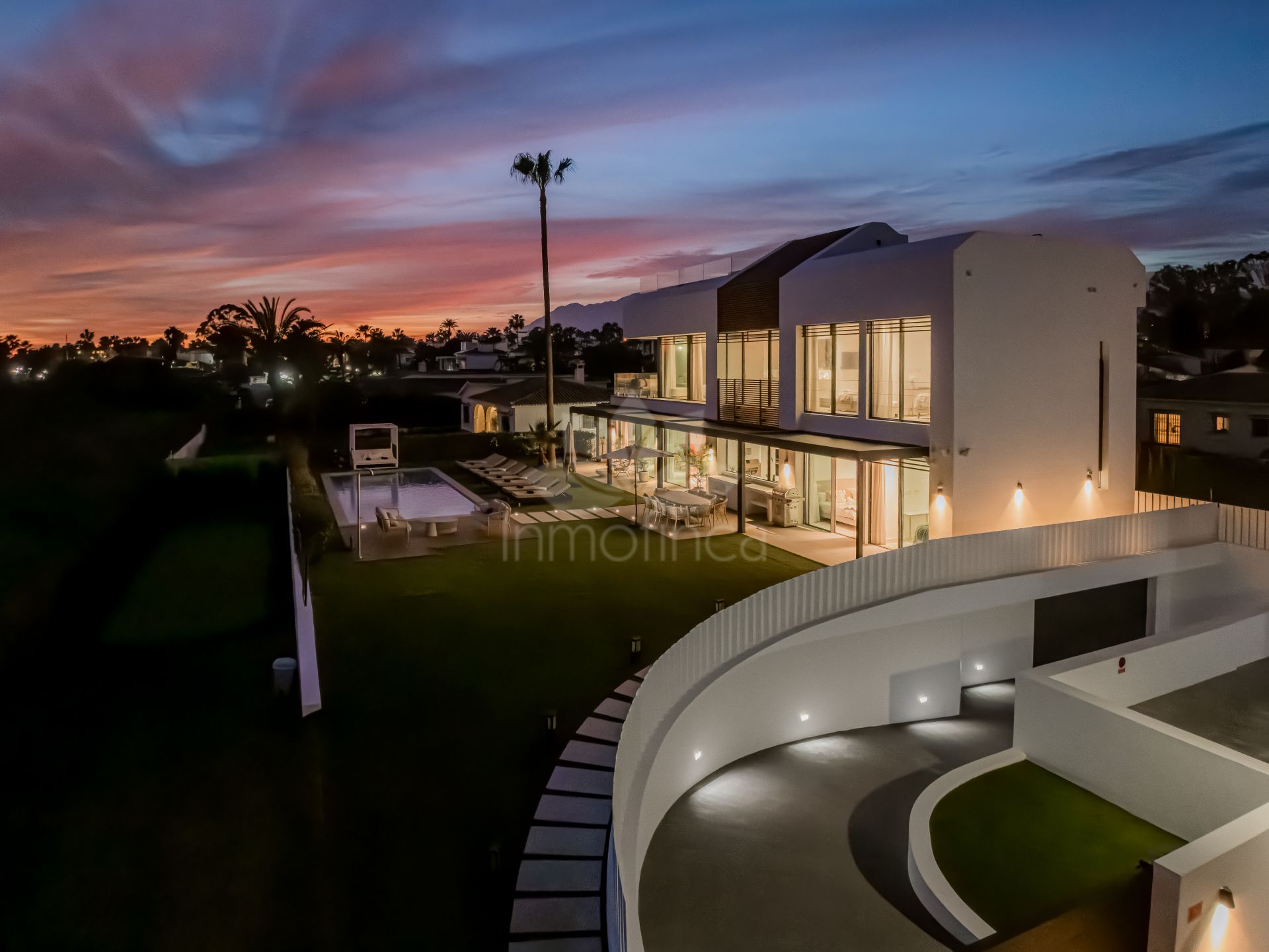 Villa en Marbella Golden Mile, Marbella