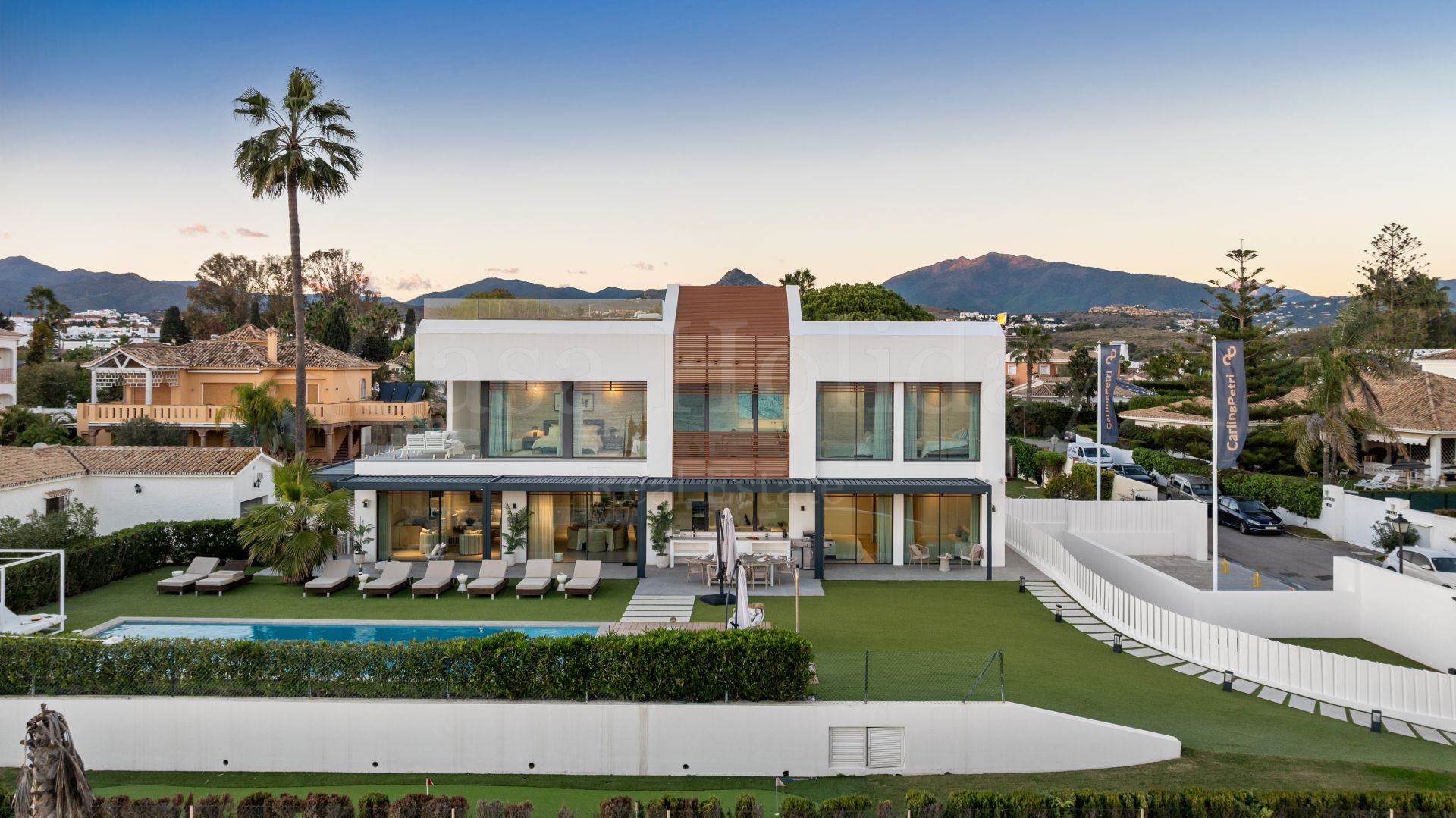 Villa in Marbella Golden Mile, Marbella