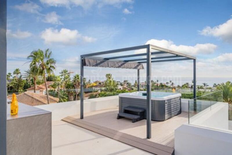 Villa en Marbesa, Marbella