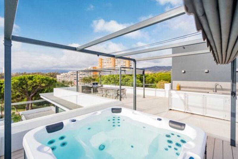 Villa en Marbesa, Marbella