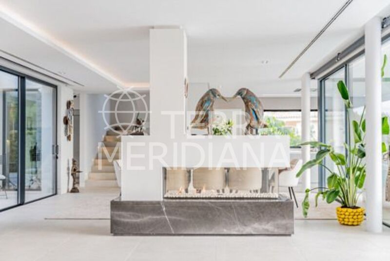 Villa in Marbesa, Marbella