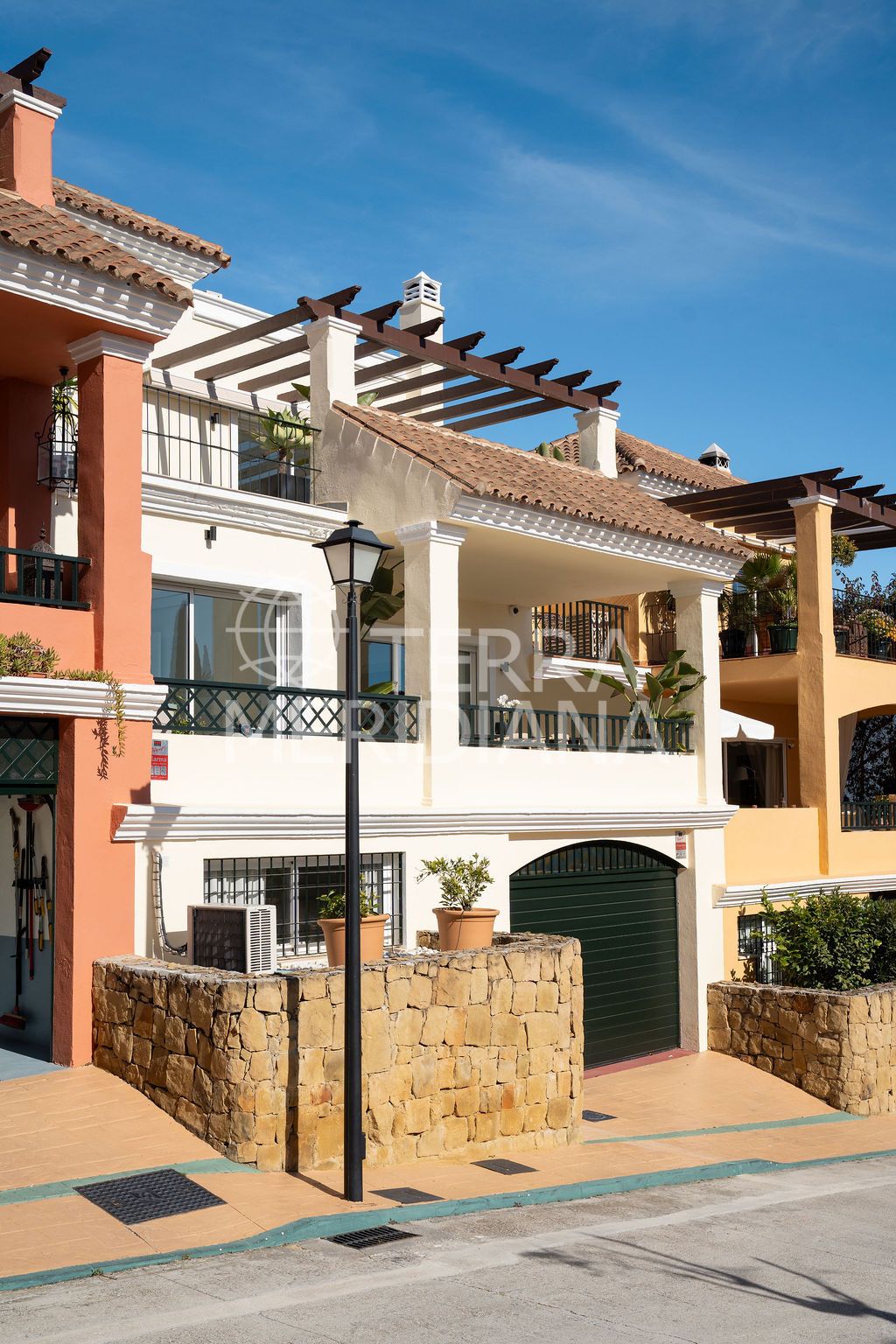 Town House in Los Naranjos Golf, Marbella